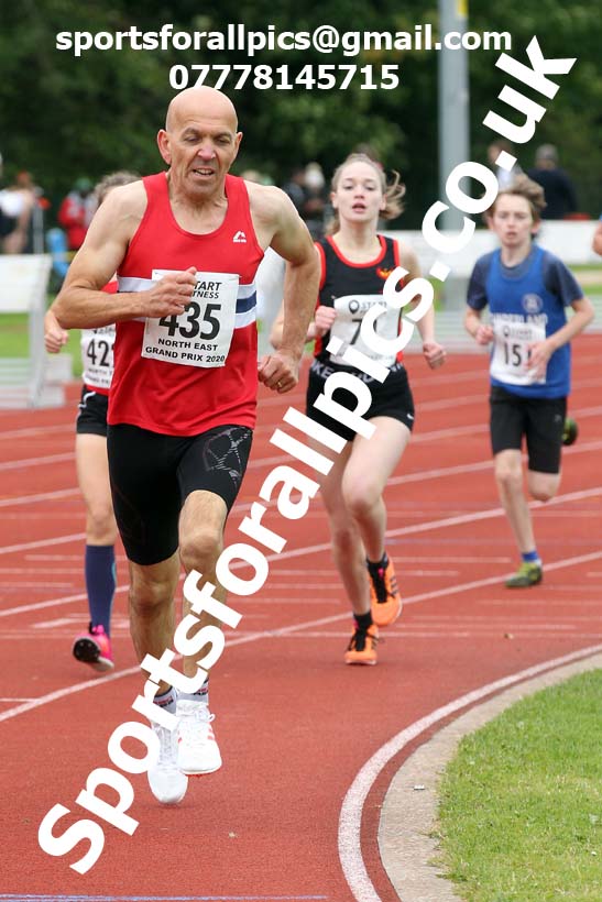800 metres, NECAA Open Meeting, Morpeth, Sunday, September 27th. David T. Hewitson/Sports for All Pics